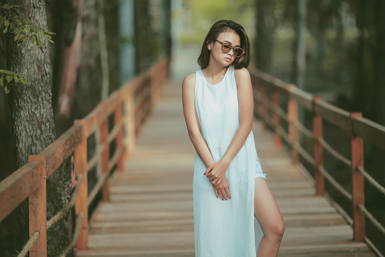 刘亦菲第二场晚宴造型，璀璨星光下的时尚新典范